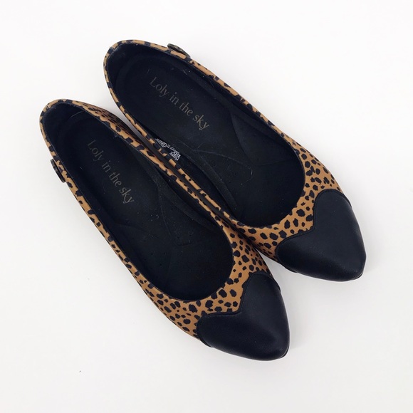 ModCloth : Loly in the Sky Animal Print Flats 8 - Picture 2 of 6